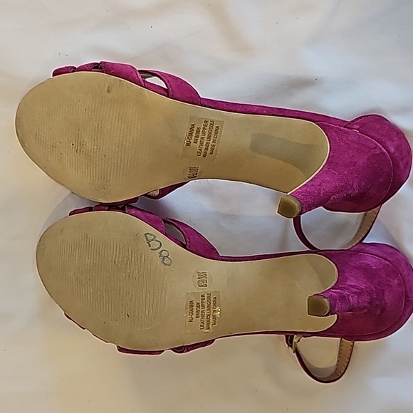 Julianne Hough, Pink high heels, Ankle-Strap, Size 8.5. Leather Suede upper - Picture 9 of 16